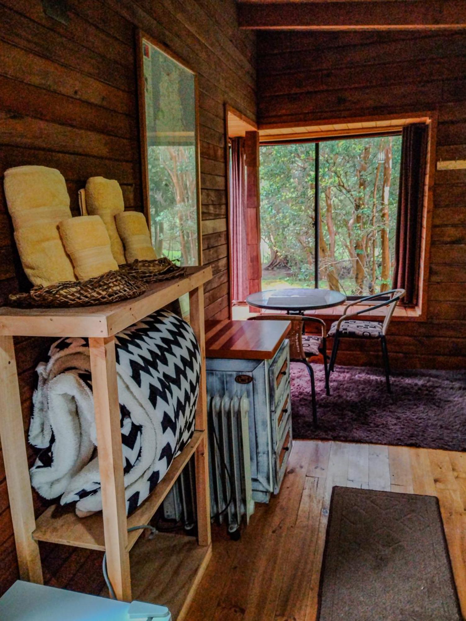 Hostal & Cabanas Luna Del Sur Cucao Dış mekan fotoğraf